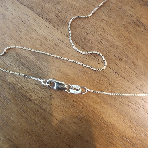 14k gold Bezel Set Amethyst Heart Necklace - Picture 4 of 6